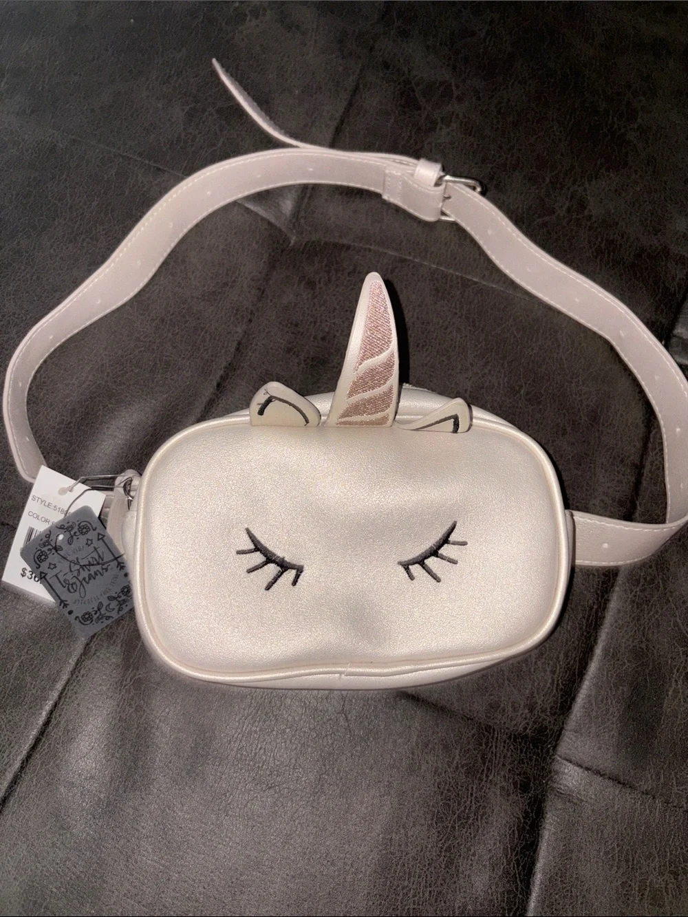 T-Shirt & Jeans Shimmery Pearl White Unicorn Belt Bag